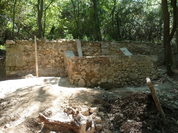 histoire,aqueduc,lavoir,source,canalisation,colline,19ème siècle